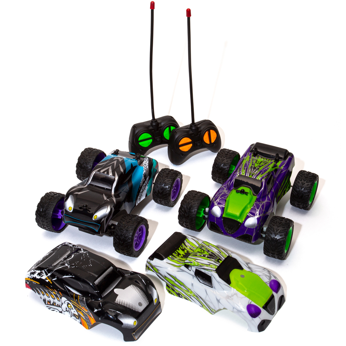 Xtreme Racers Remote Control Cars Featuring high torque engine and 360-degree turns Zoom Xtreme Turns Remotes Remote-Controlled remote control Remote races racers Racer race kids kid Insane gift Degrees Degree Dash controlled control christmas day christmas childs childrens Children child Cars car